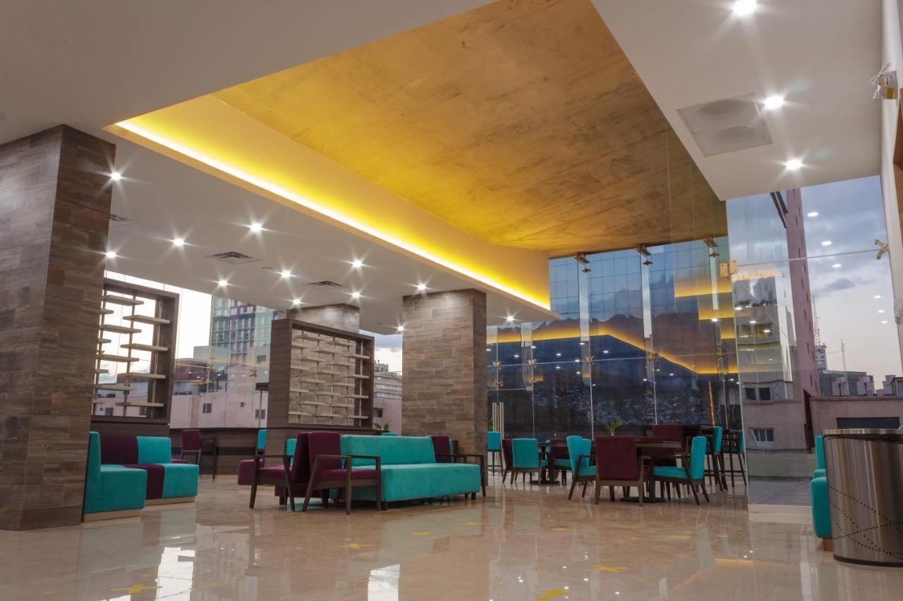 Hotel Kavia Монтеррей Экстерьер фото