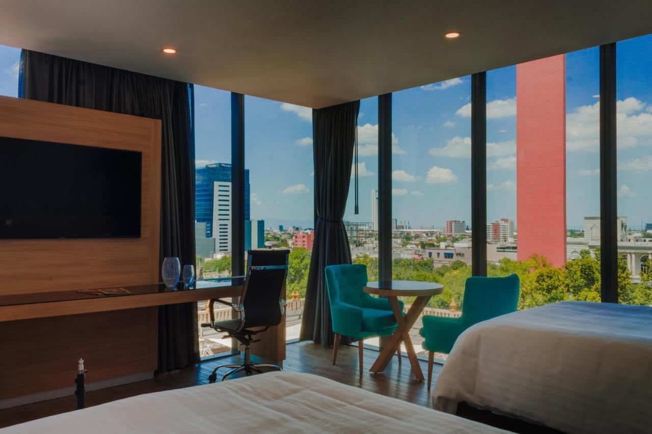 Hotel Kavia Монтеррей Экстерьер фото